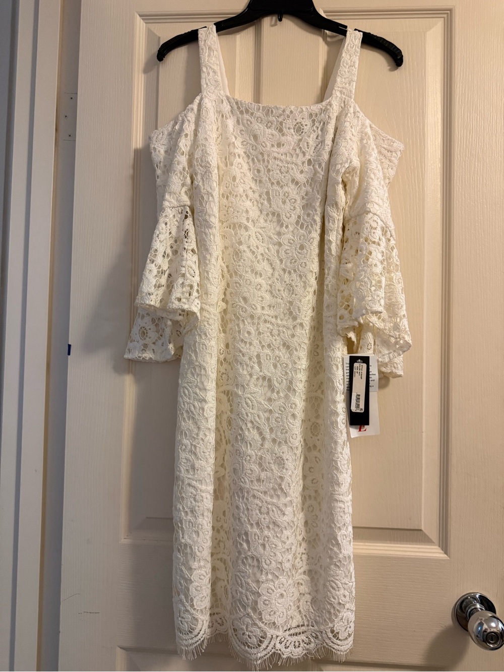Lace off-Shoulder Dress in Ivory